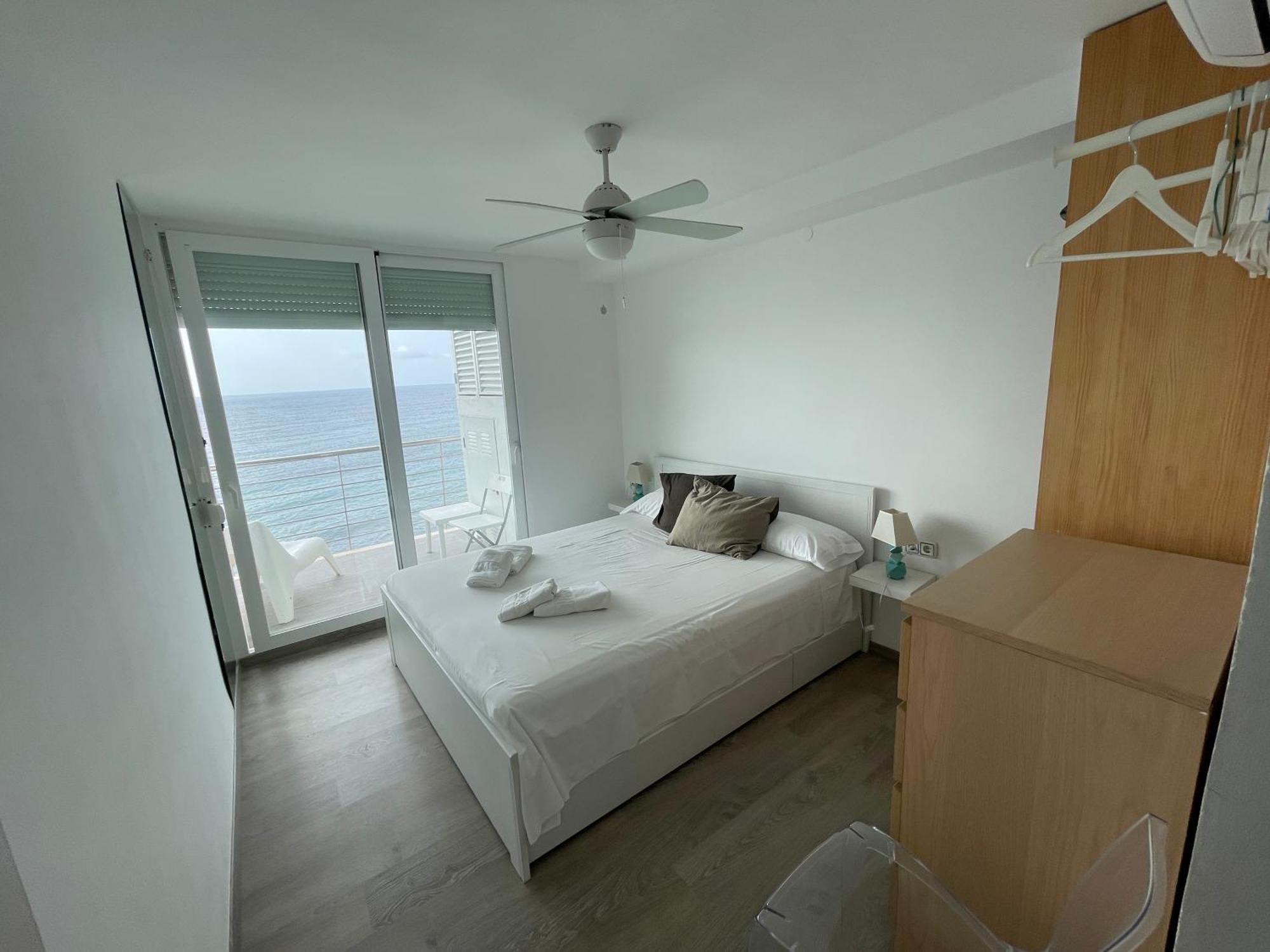 Moraira Sea Front, First Line, Air Conditioning, Heating, First Floor, 2 Habs 4Beds Екстериор снимка